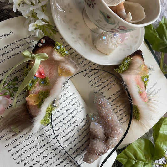 Petal Pathway - Taupe Kitten Ears ✨🌷