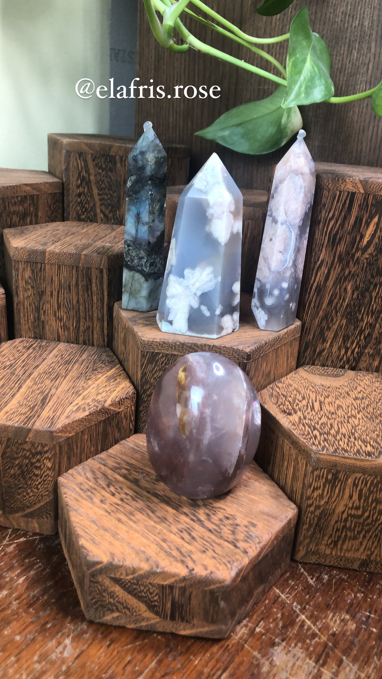 Crystal bundle for @Elafris.rose