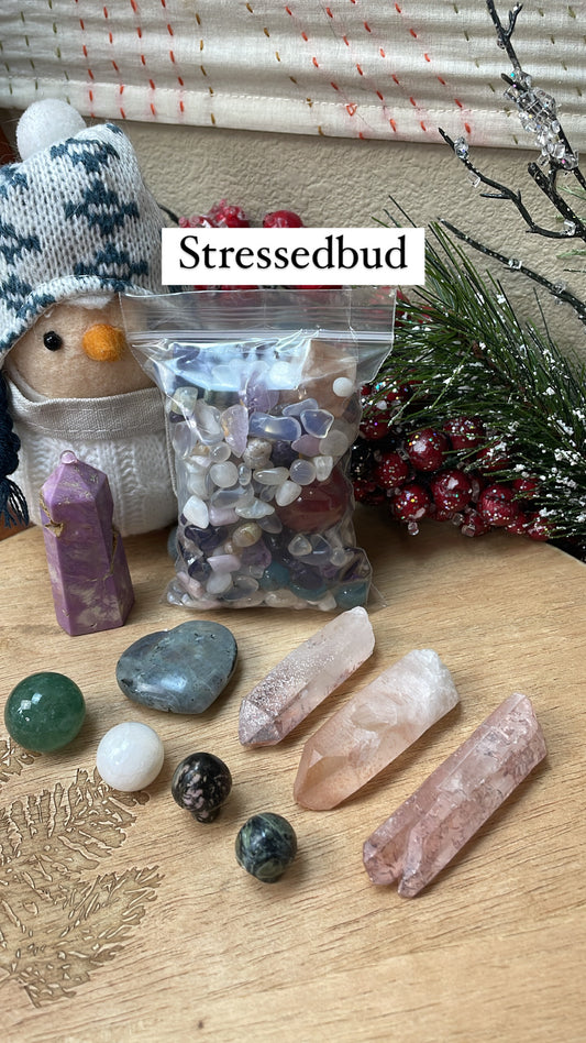 Crystal bundle for @Stressedbud
