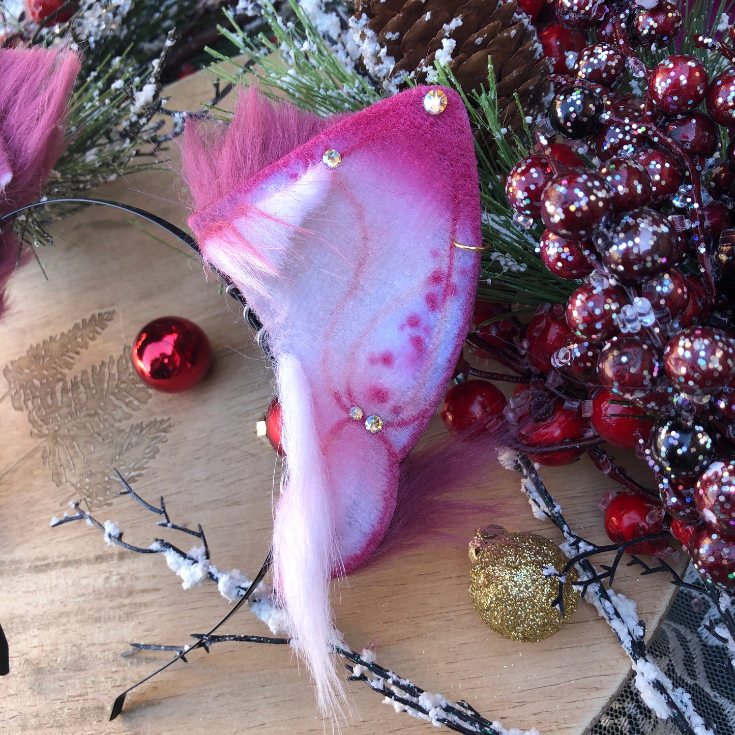 Cranberry Small Feline Ears ✨🌿