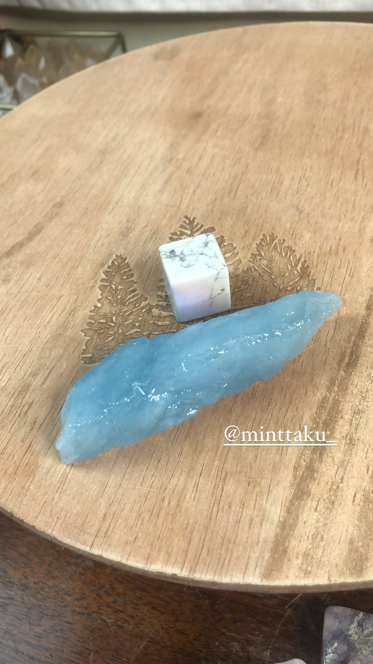 Crystal bundle for @minttaku_