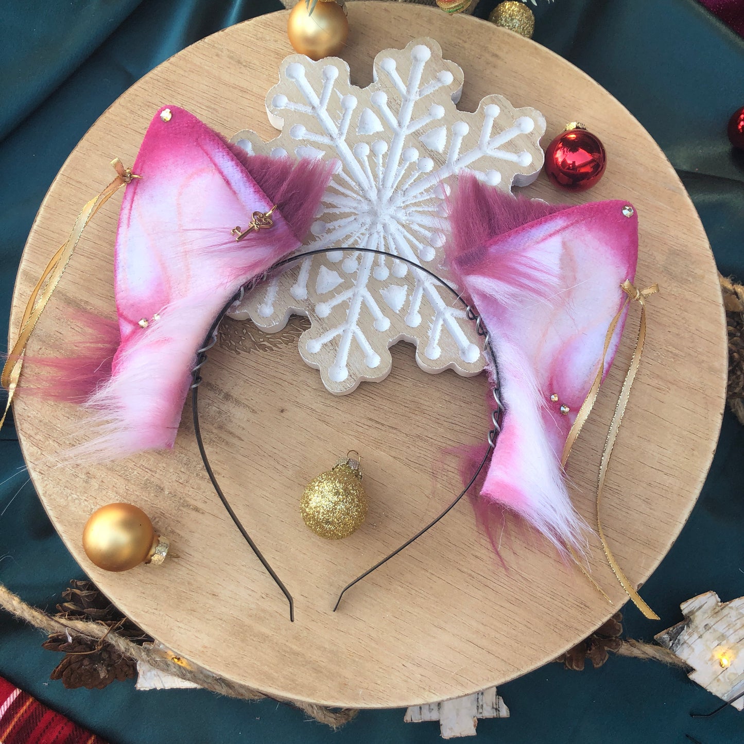 Cranberry Feline Ears ✨🌿