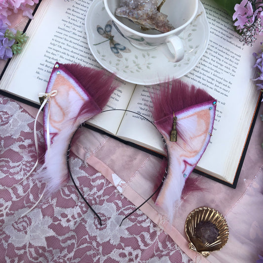 ‘August’ Kitten Ears ✨🌿