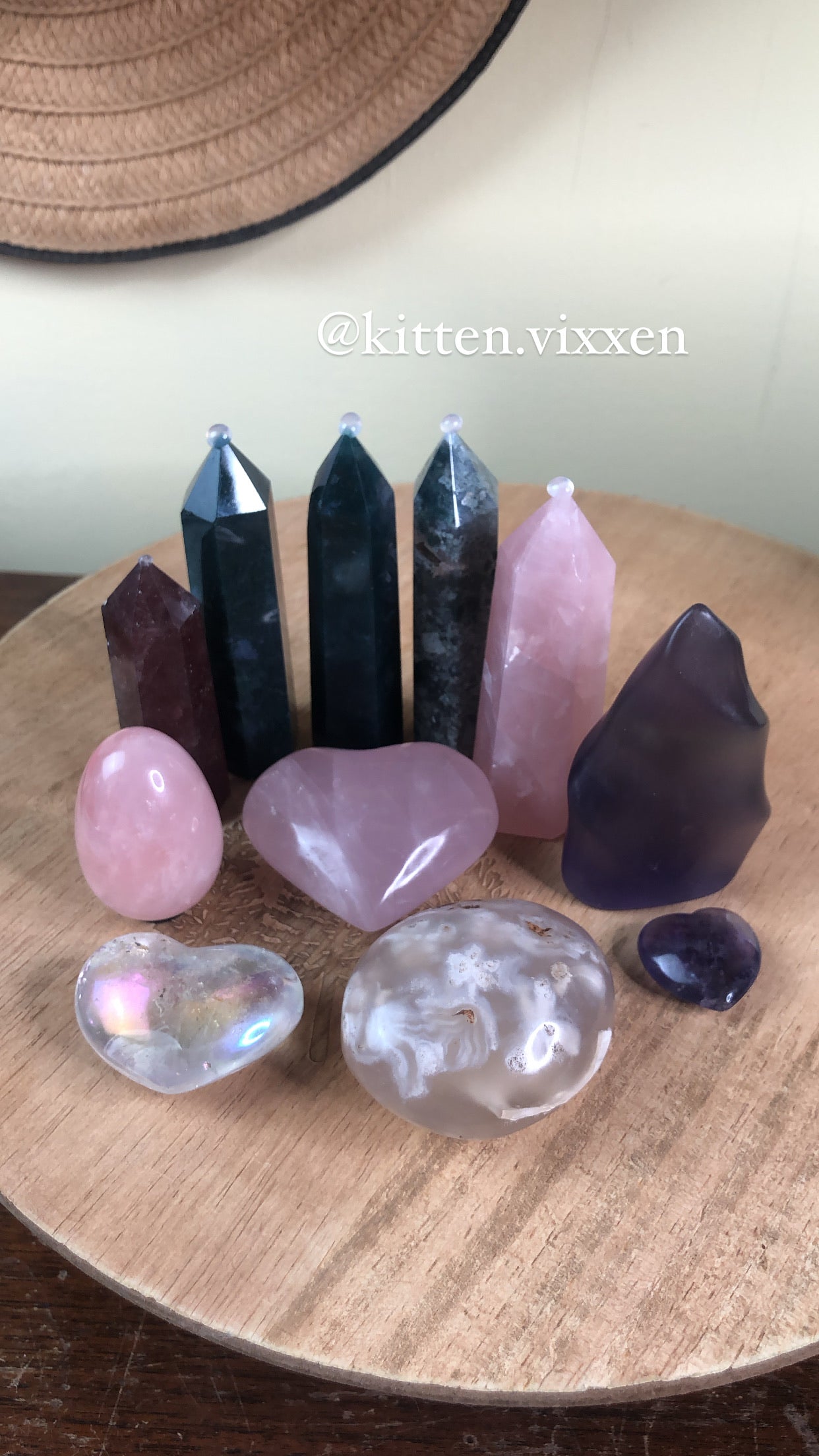 Crystal bundle for @kitten.vixxen