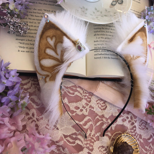 “White Chocolate Mocha” Kitten Ears ✨🌿