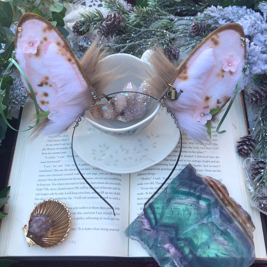 ‘Betty’s Garden’ Cocoa Speckled Bunny Ears ✨🍃