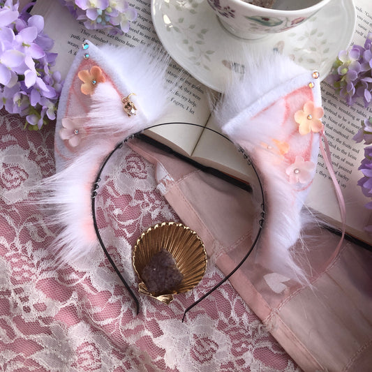 “Adorned in Flowers” White Kitten Ears ✨🌿