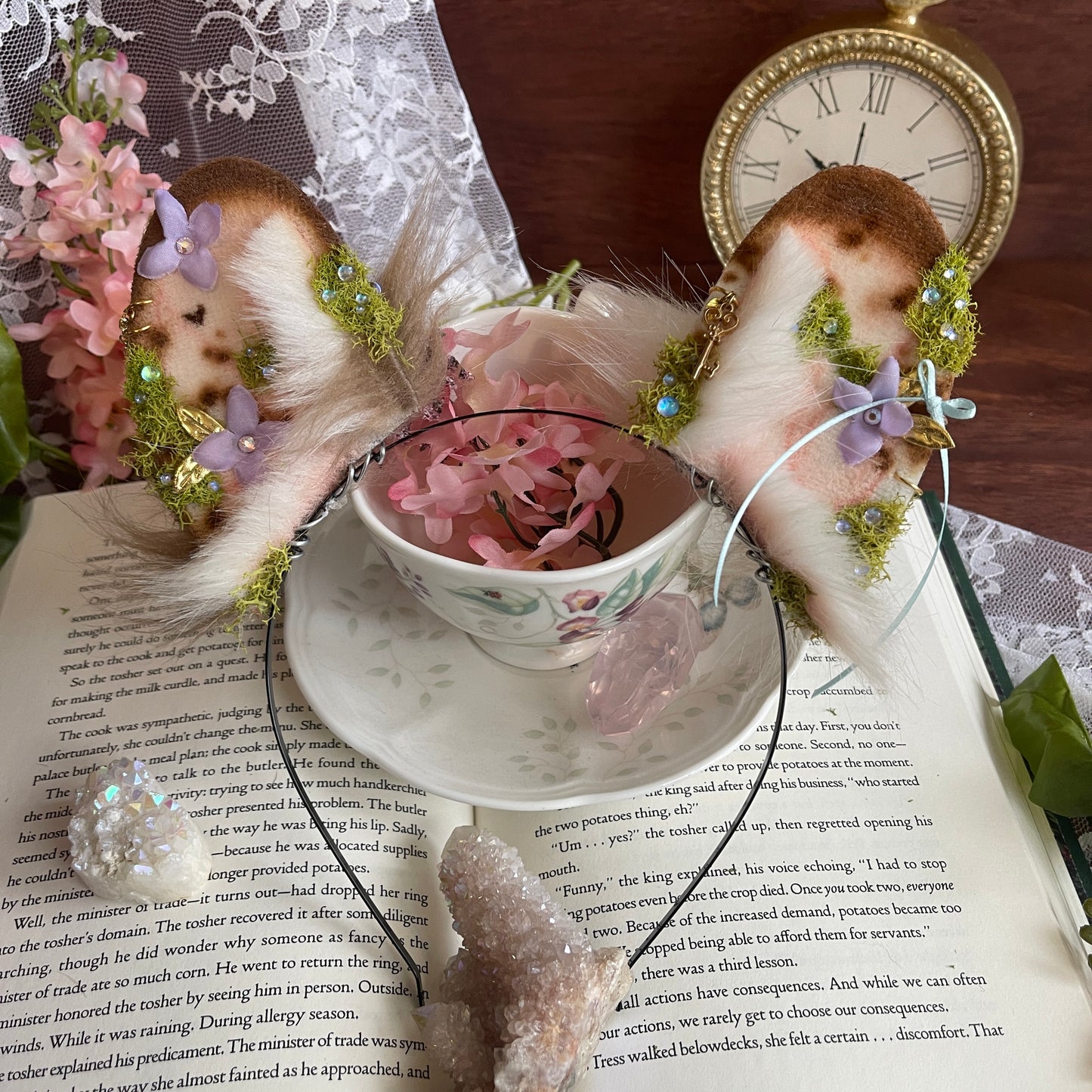 Dewdrop Meadow - Mismatched Brown Bunny Ears ✨🌷