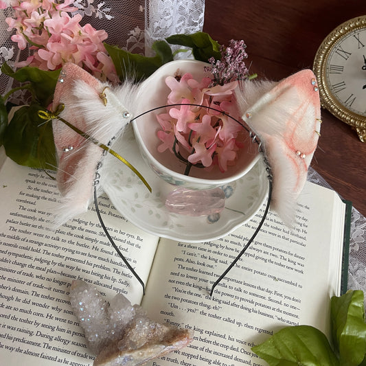 Ivory Jewel - Ivory Kitten Ears ✨🌷