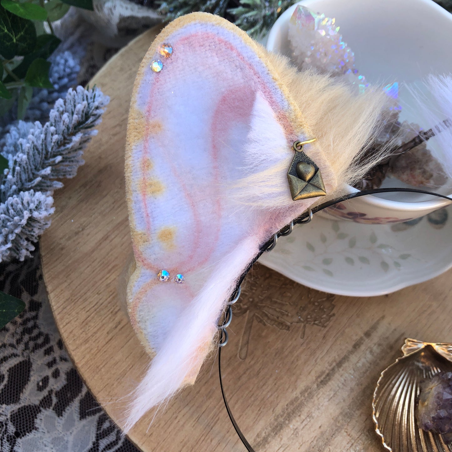 ‘Golden Hour’ Blonde Frenchie Ears ✨🍃