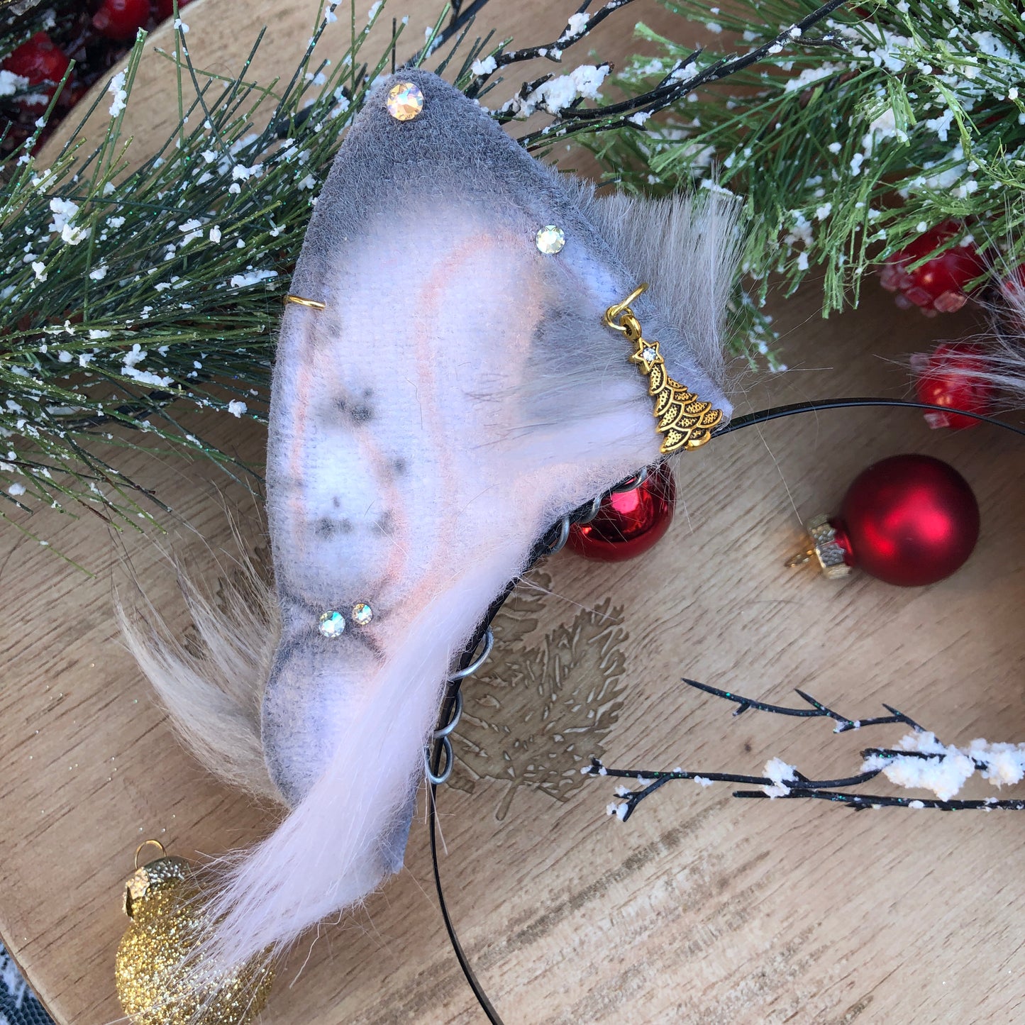 Grey Small Feline Ears ✨🌿