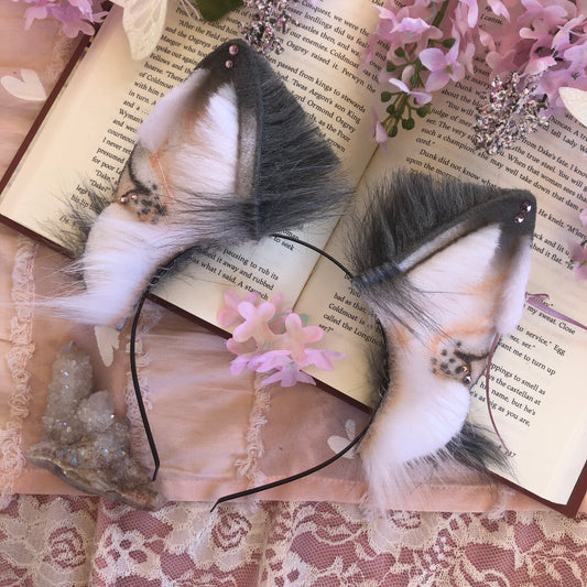 ‘Smokey Grey’ Wolf Ears ✨🌿