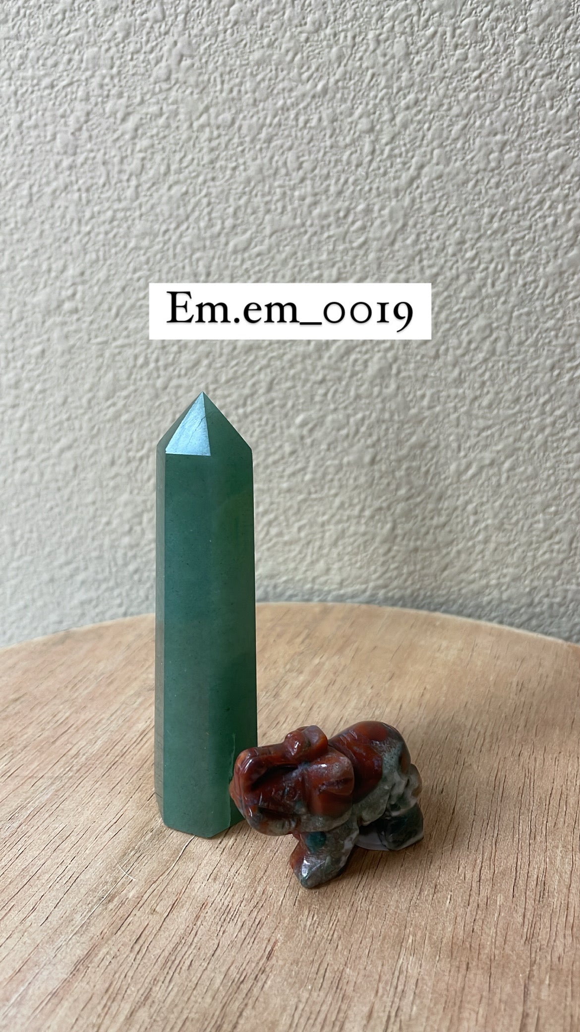Crystal bundle for @Em.em_0019