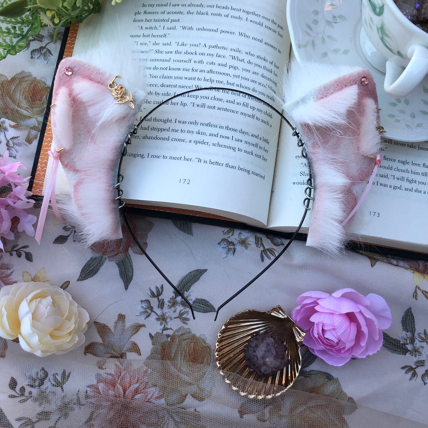 “Juliet” Baby Foxkit Ears (White)✨🍃