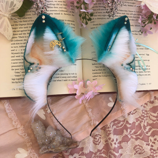 ‘Lunar Dust’ Wolf Ears ✨🌿