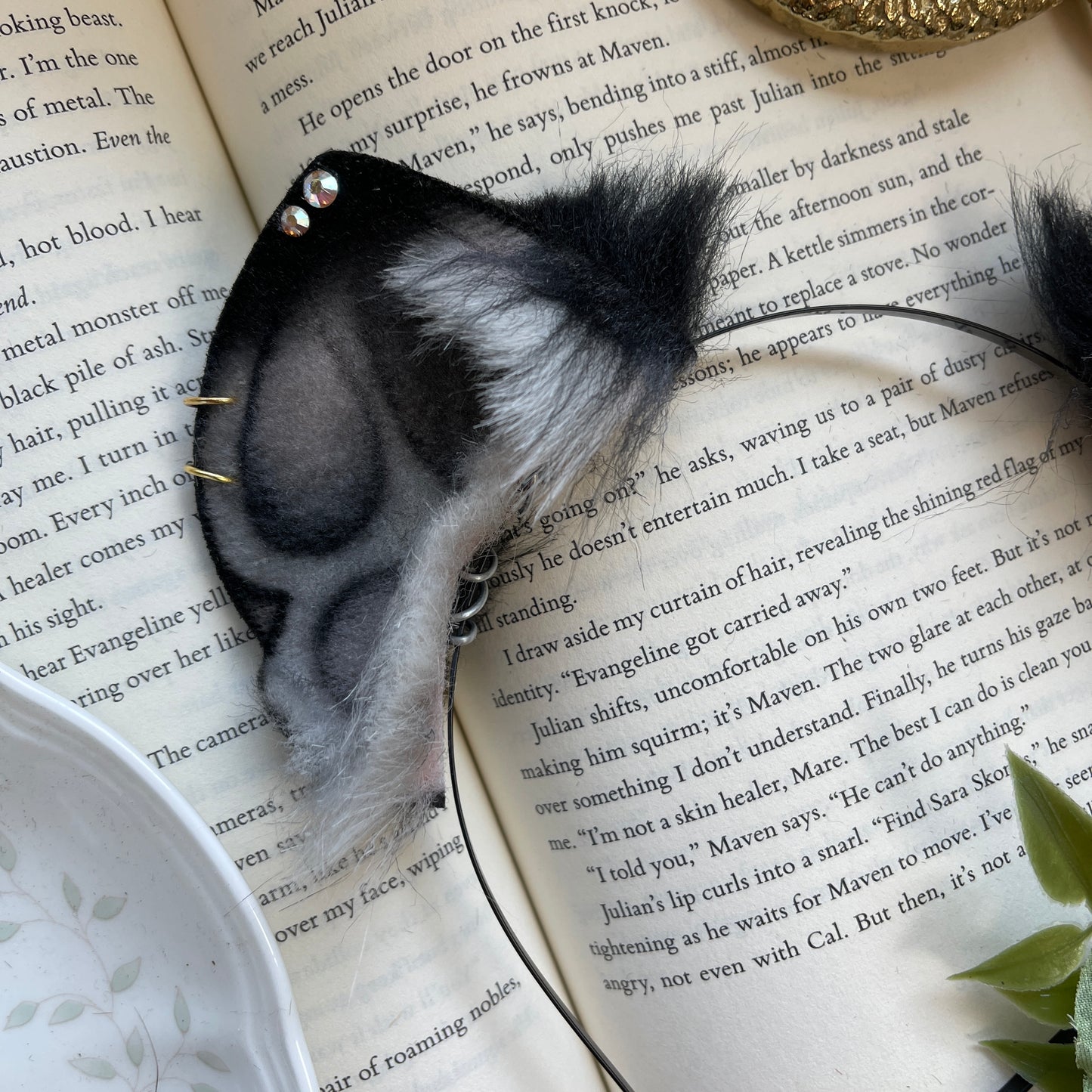 Black Foxkit Ears 🍁✨