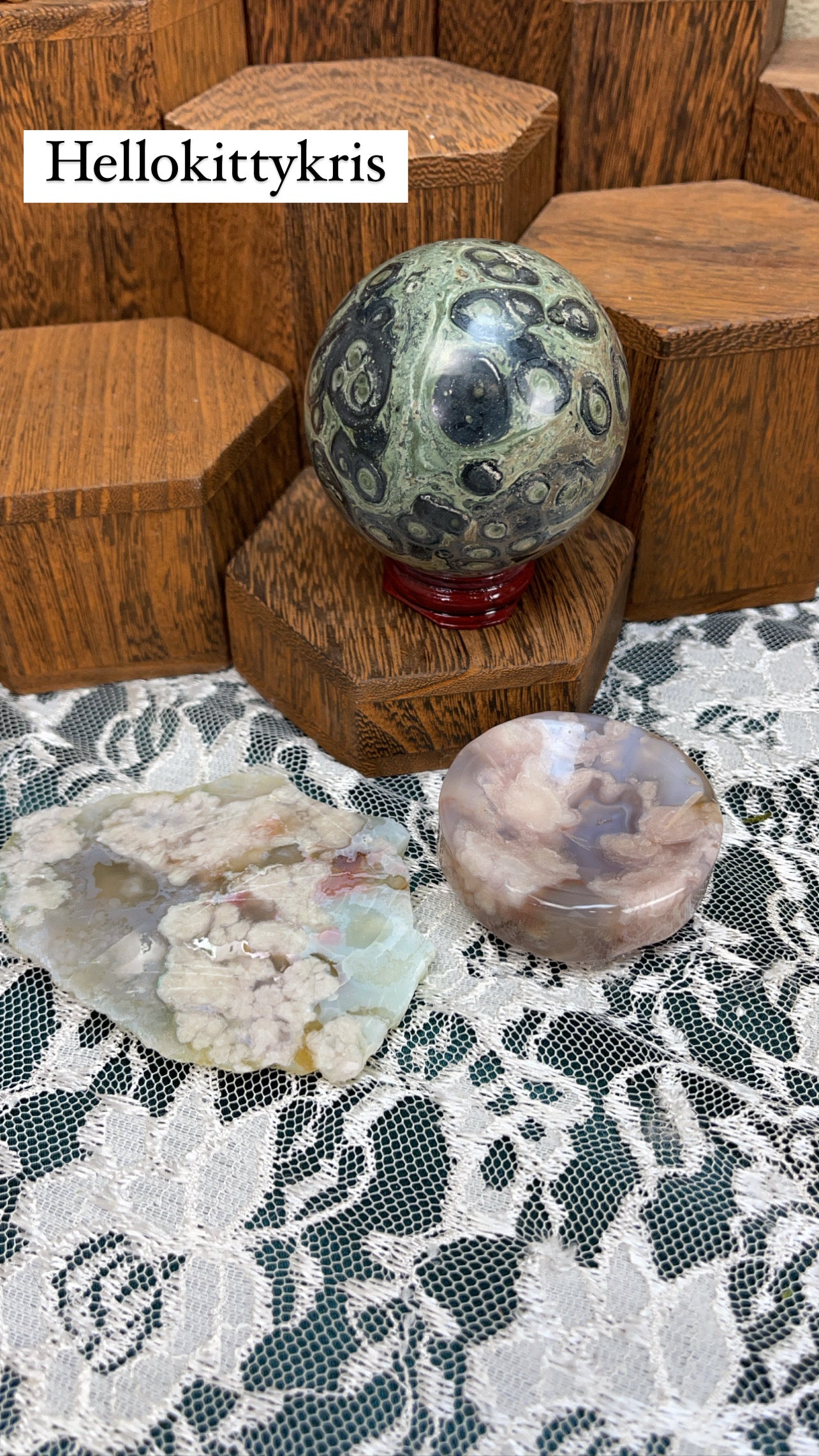 Crystal bundle for @Hellokittykris