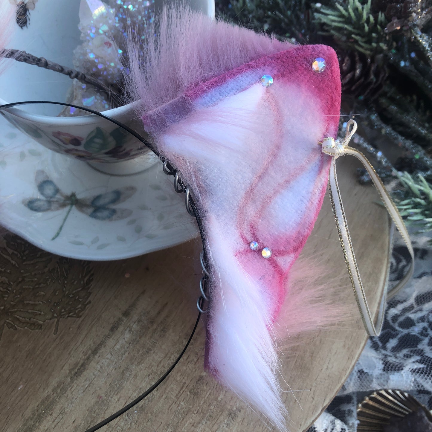 PREORDER: Champagne Problems Kitten Ears✨🌿