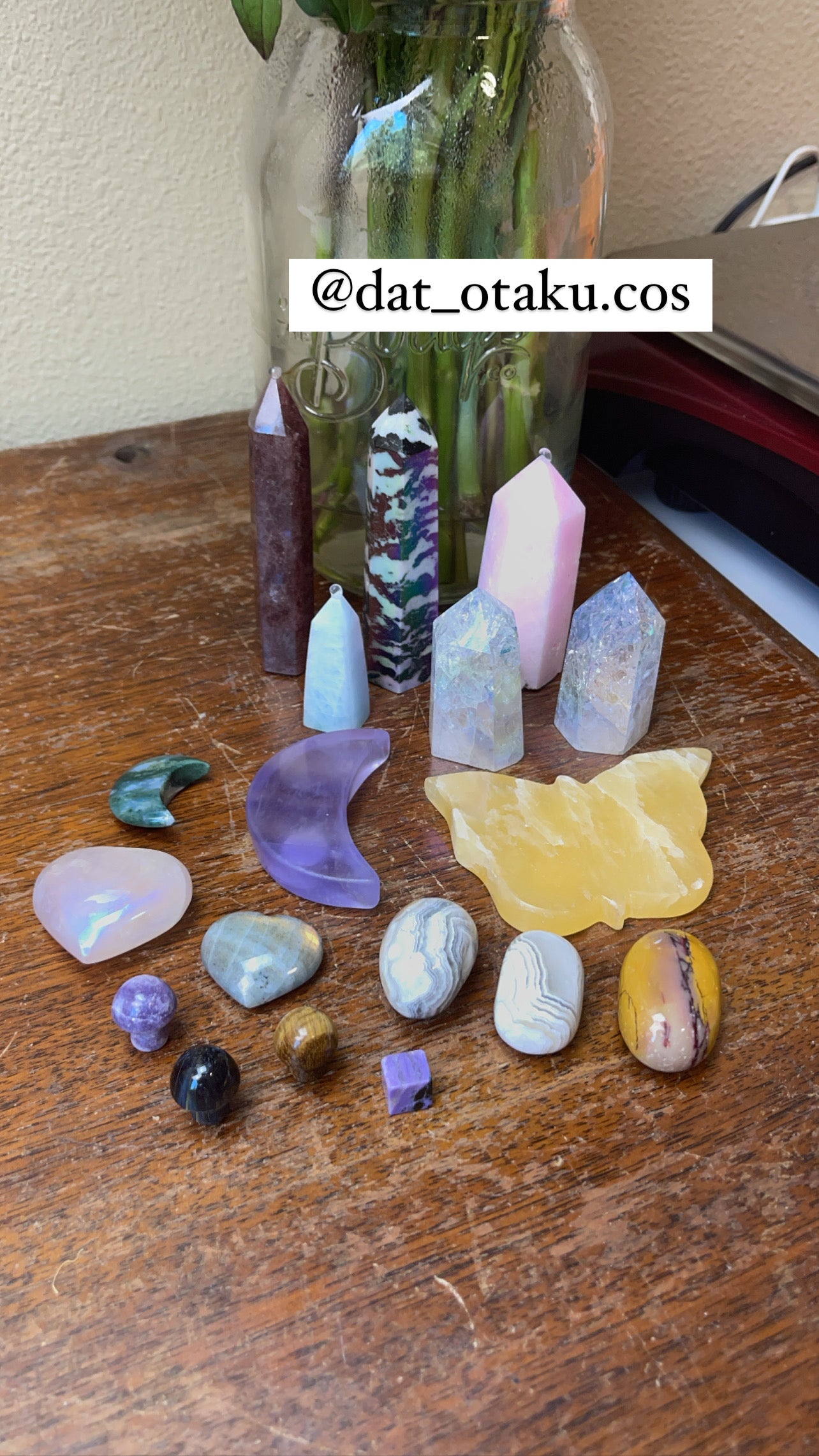 Crystal bundle for @Dat_otaku.cos