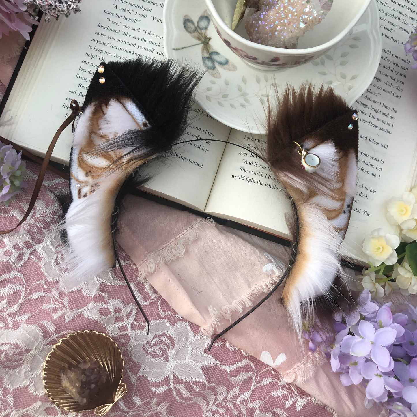 Mismatched Latte Fox Kit Ears ✨🌿