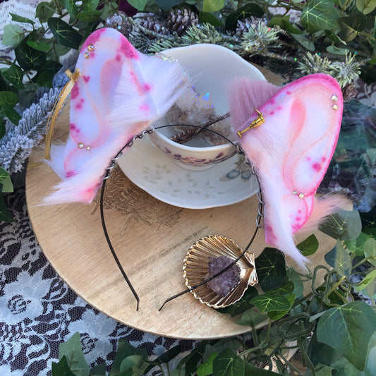 ‘Cornelia’ Vintage Rose Frenchie Ears ✨🍃