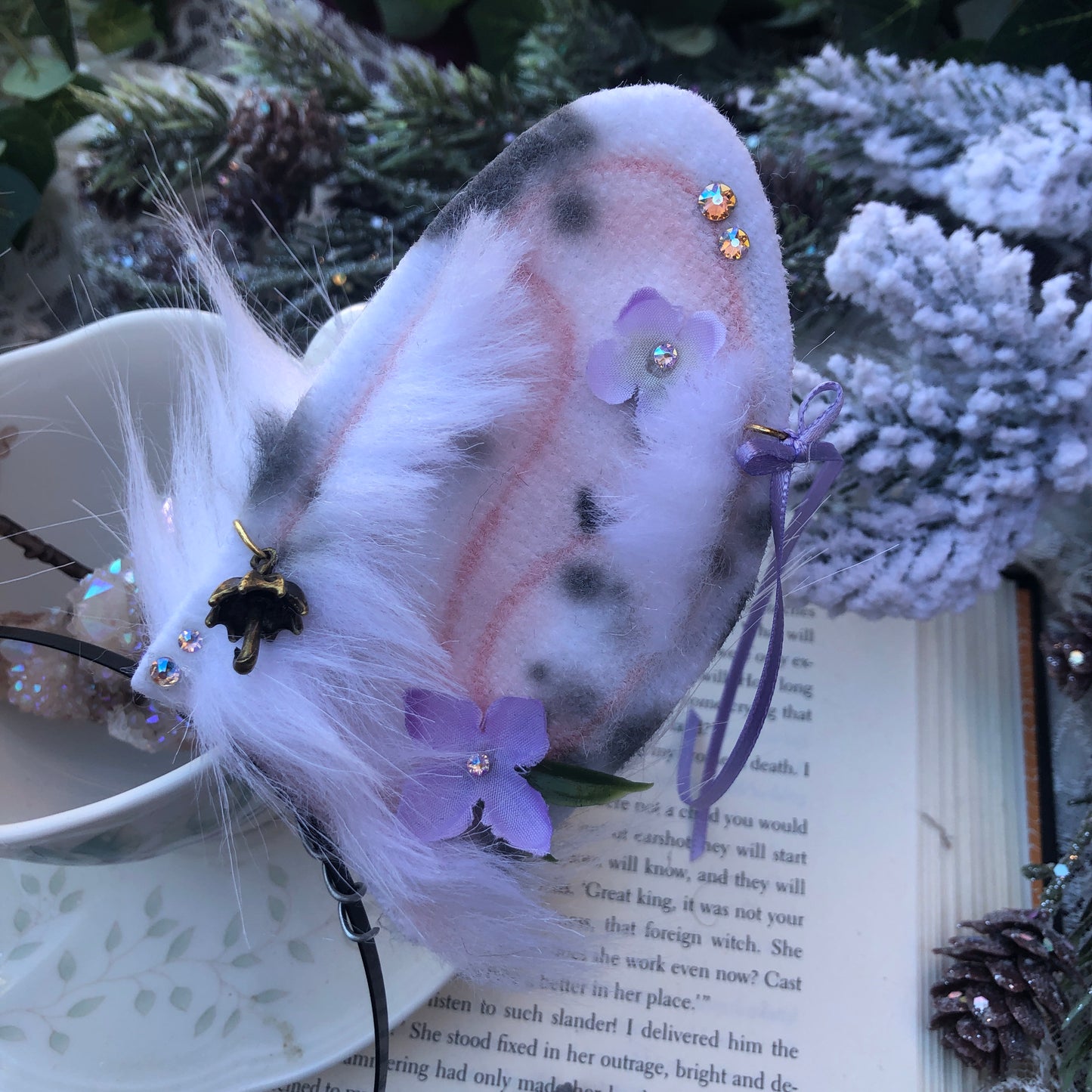 ‘Crestfallen’ Grey Speckled Bunny Ears ✨🍃