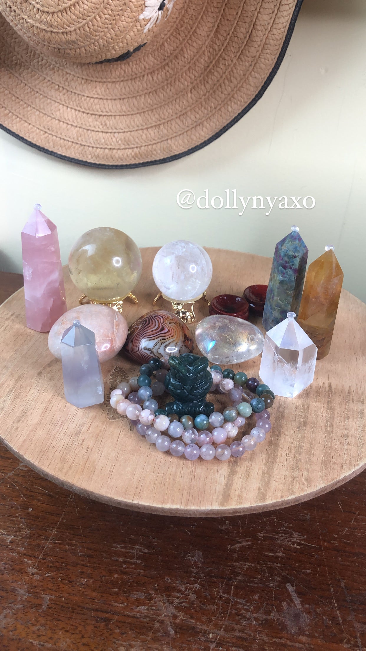Crystal bundle for @dollynyaxo