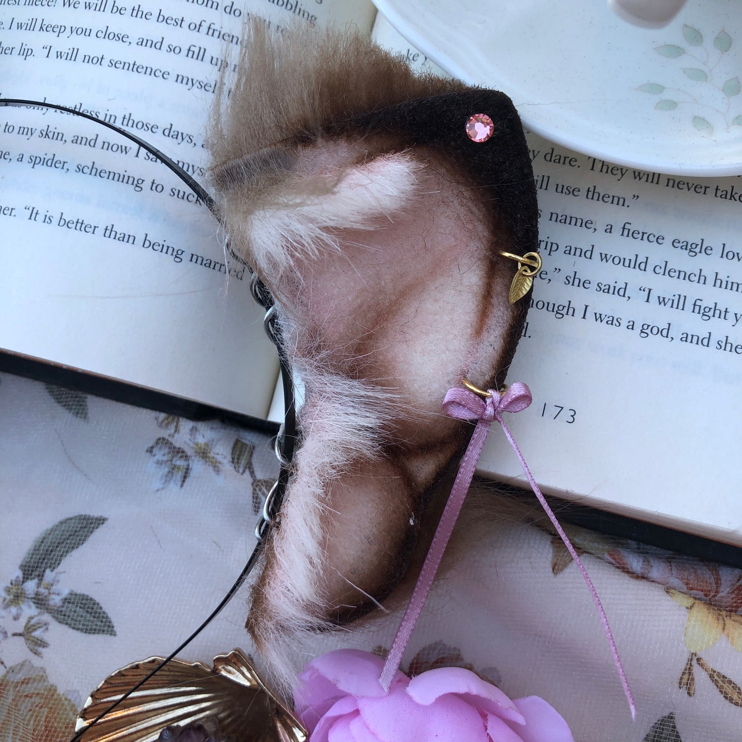 “On A Balcony” Baby Foxkit Ears (Wolfy Brown)✨🍃