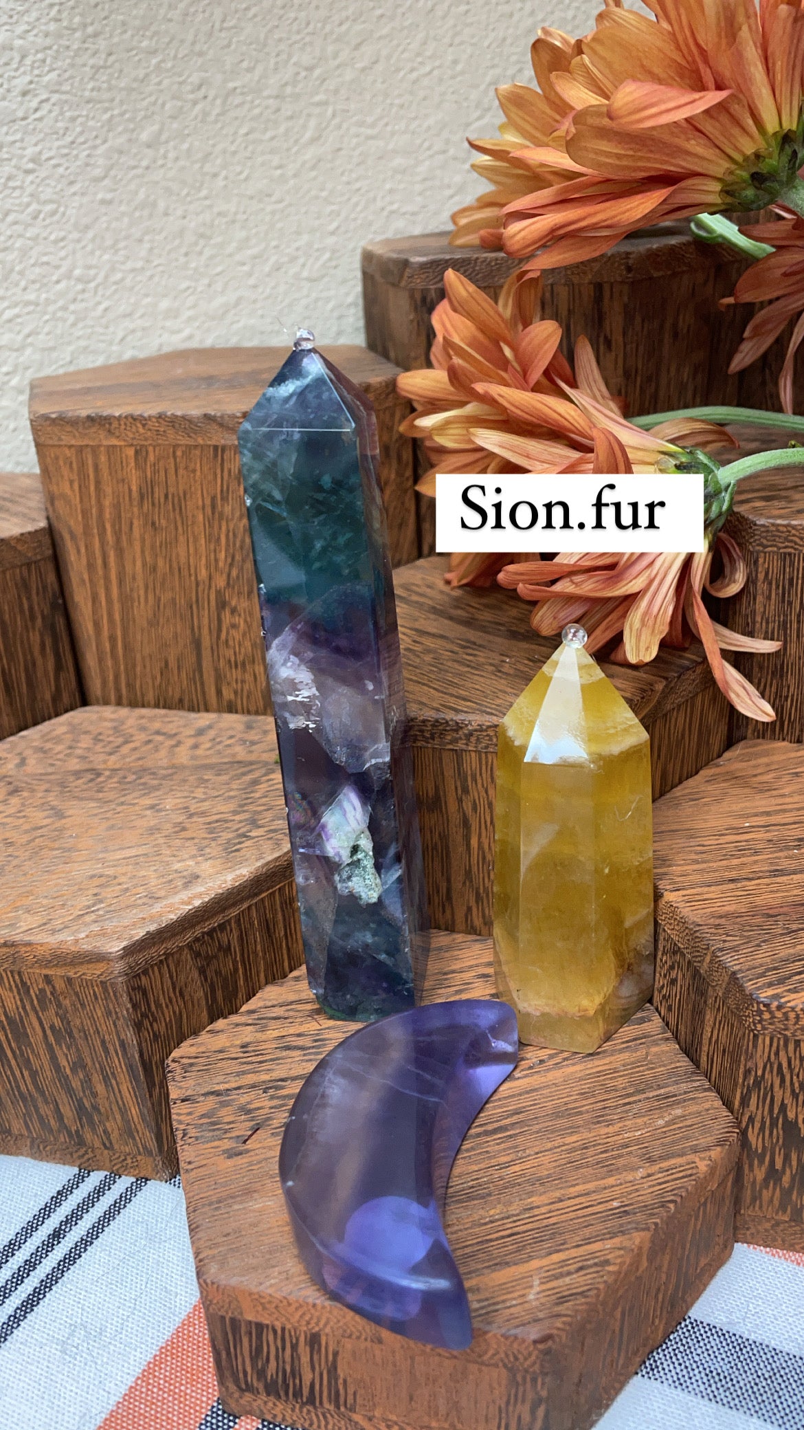 Crystal bundle for @Sion.fur & @Weeabougie.cosplay