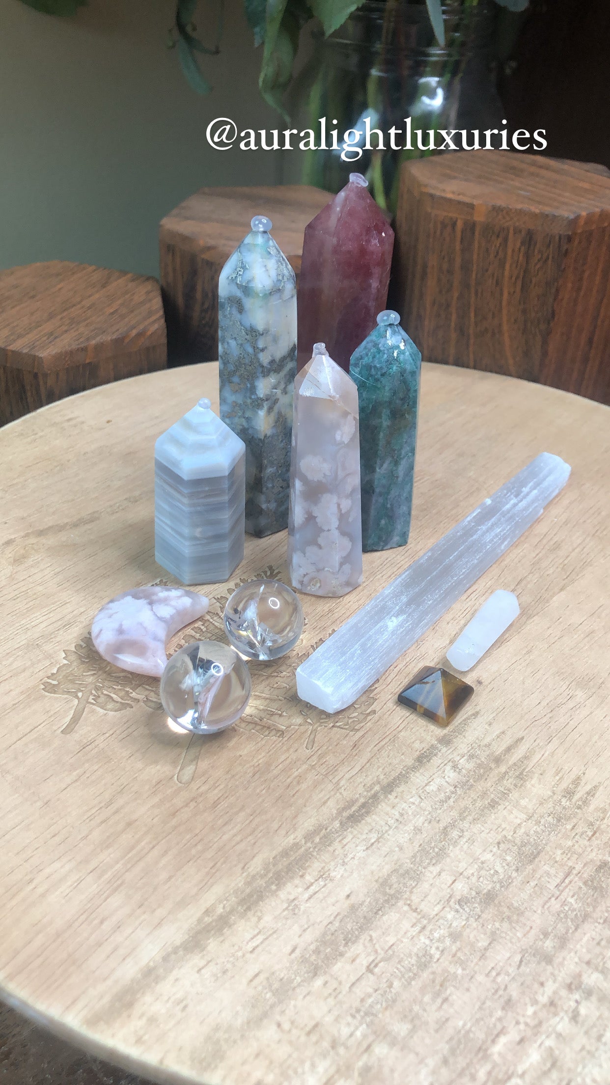 Crystal bundle for @Auralightluxuries