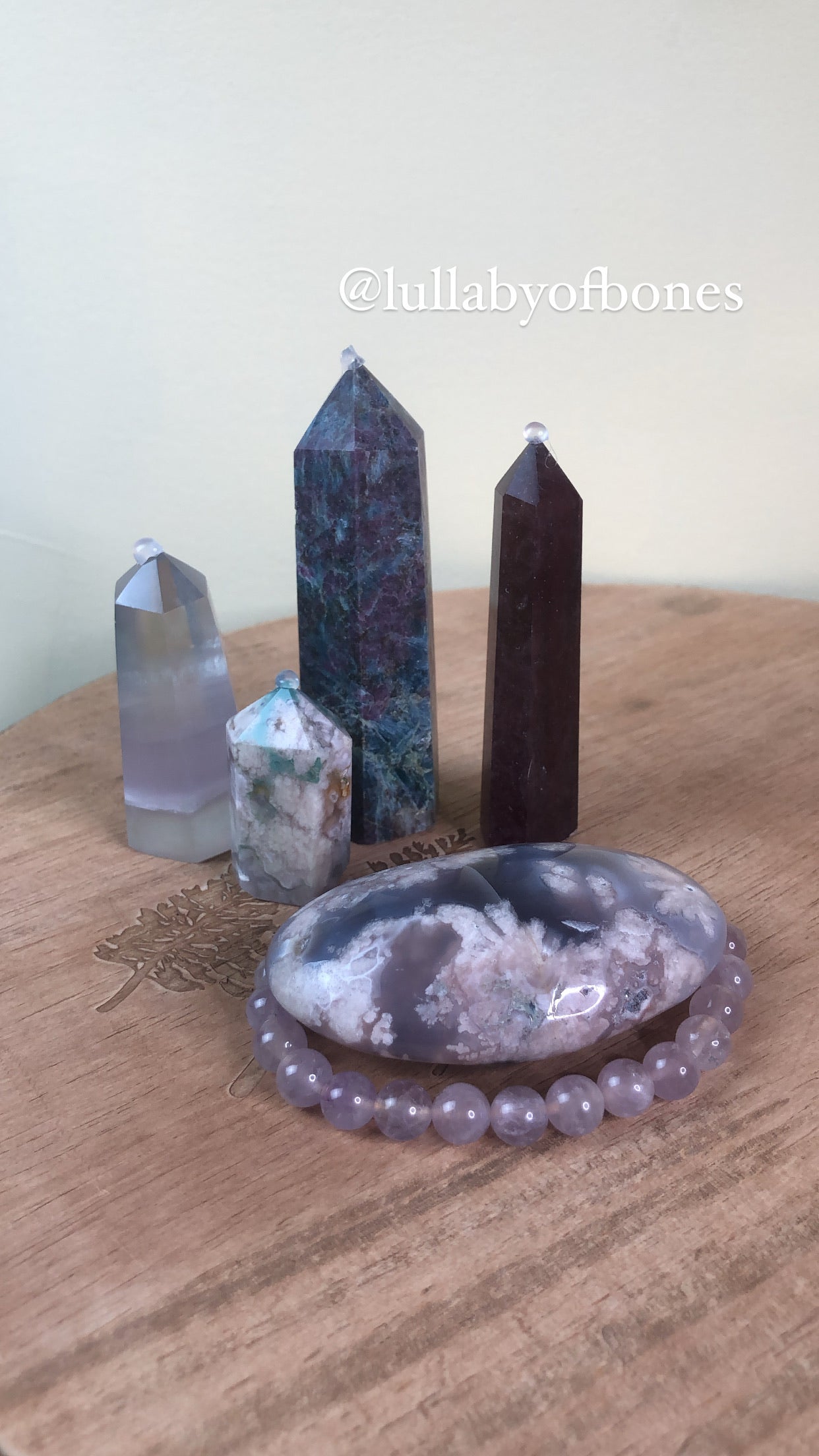 Crystal bundle for @lullabyofbones