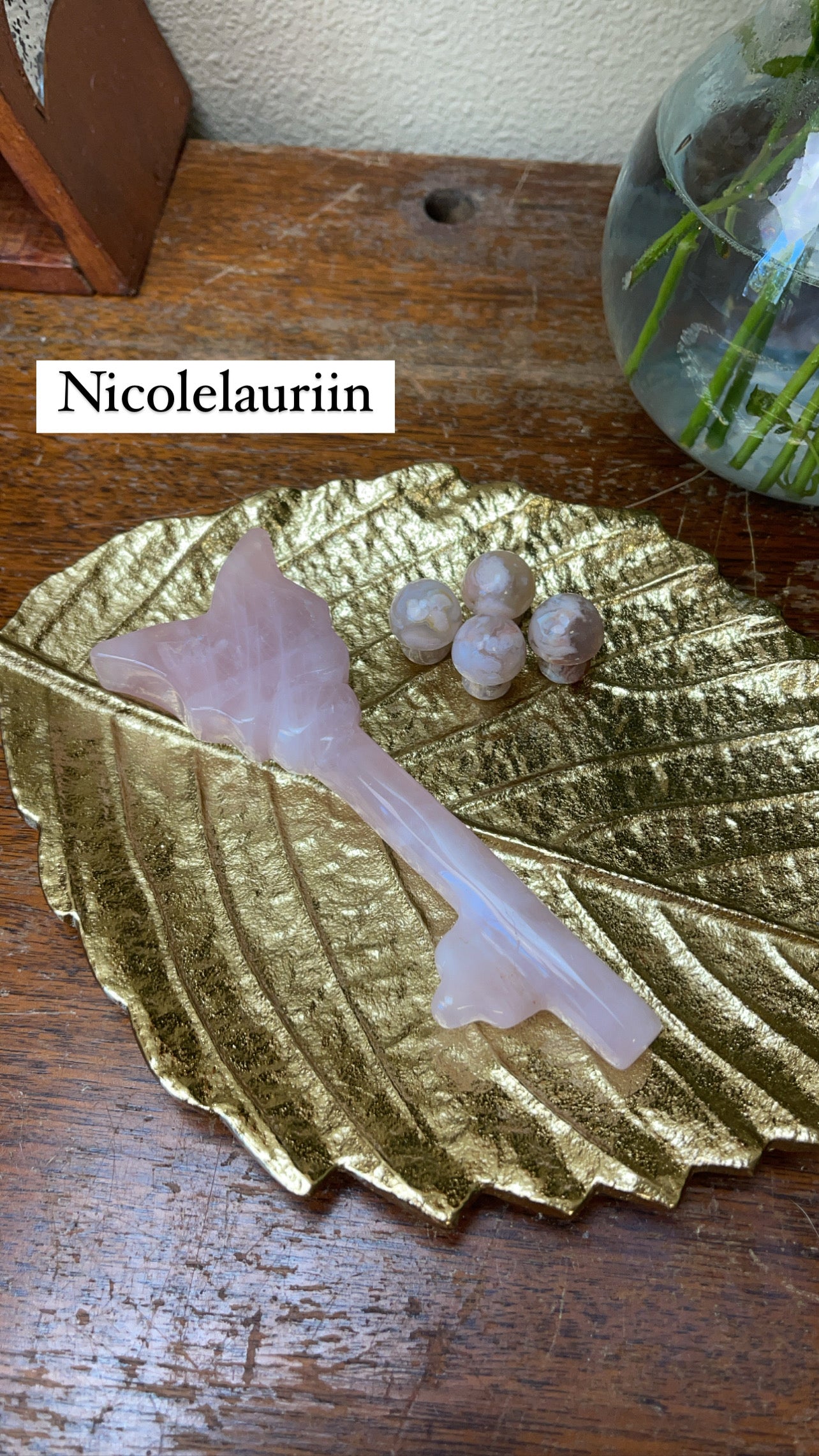Crystal bundle for @Nicolelauriin