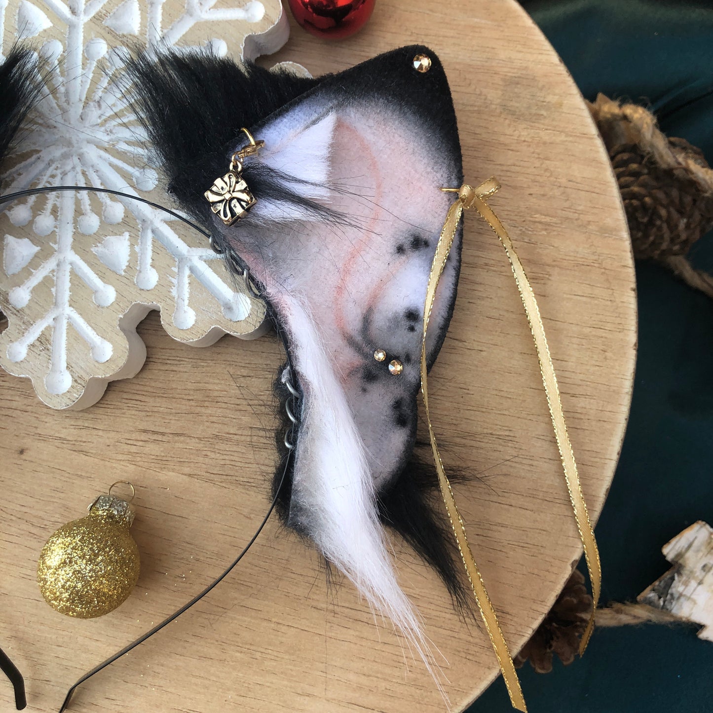 Tuxedo Feline Ears ✨🌿