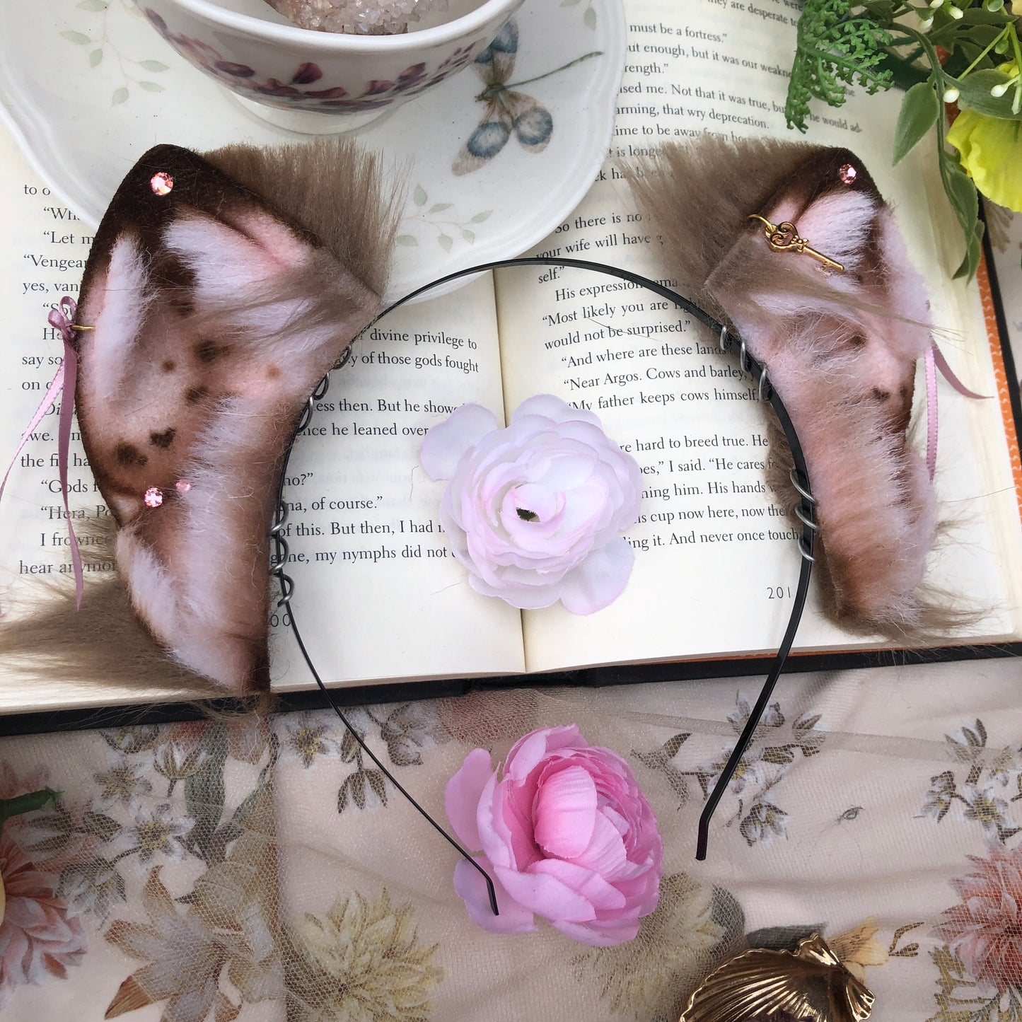 “Dorothea” Freckled Wolf Pup Ears (Tawny Brown) ✨🍃