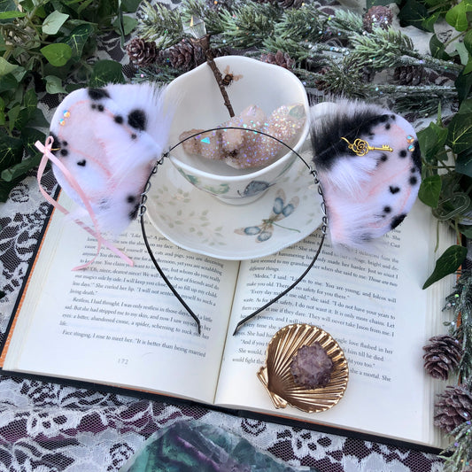 ‘Seal My Fate’ Black Rattie Ears ✨🍃
