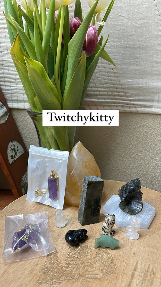 Crystal bundle for @Twitchykitty