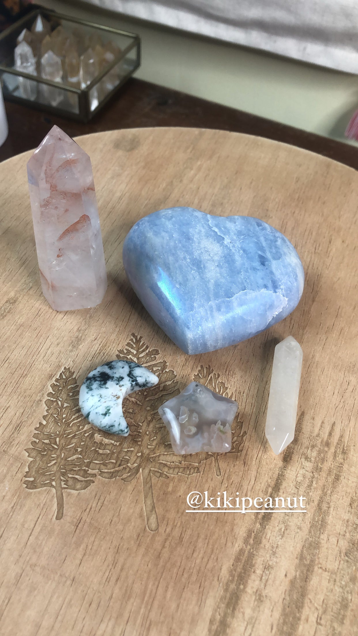 Crystal bundle for @kikipeanut