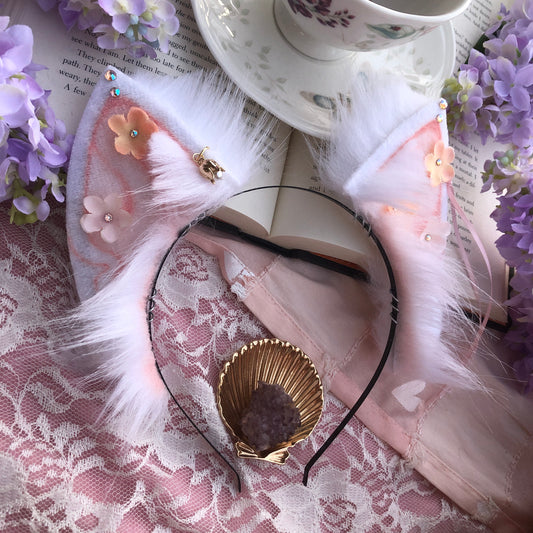 “Adorned in Flowers” White Kitten Ears ✨🌿