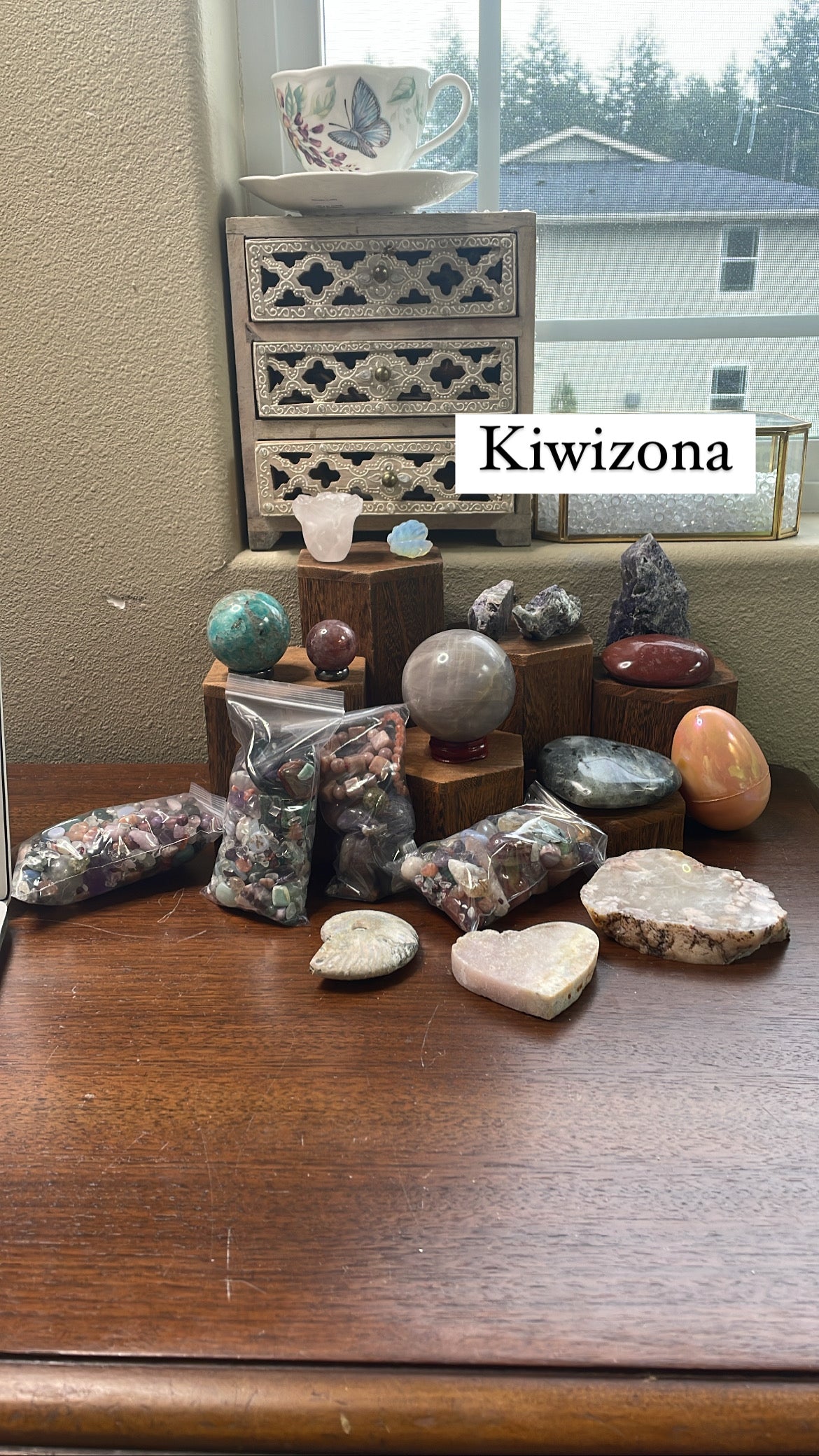 11/25/22 Crystal Claims for @Kiwizona